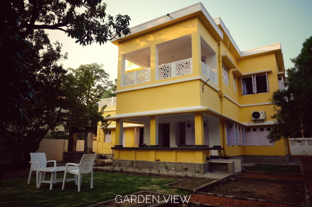 Parul - Elegant Heritage Home At The Heart Of Shantiniketan Экстерьер фото